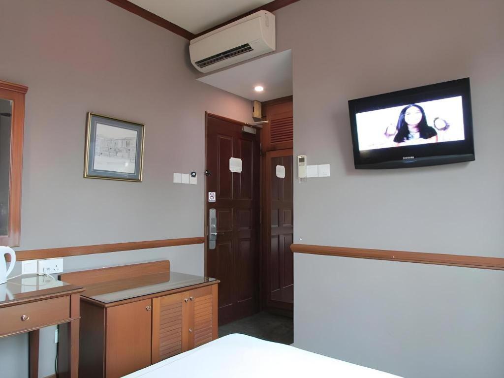 Four Chain View Hotel Singapore Exterior photo