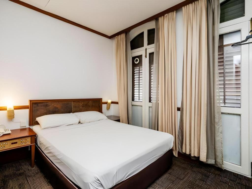 Four Chain View Hotel Singapore Exterior photo
