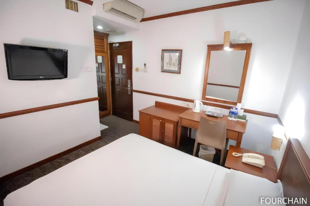 Four Chain View Hotel Singapore Exterior photo