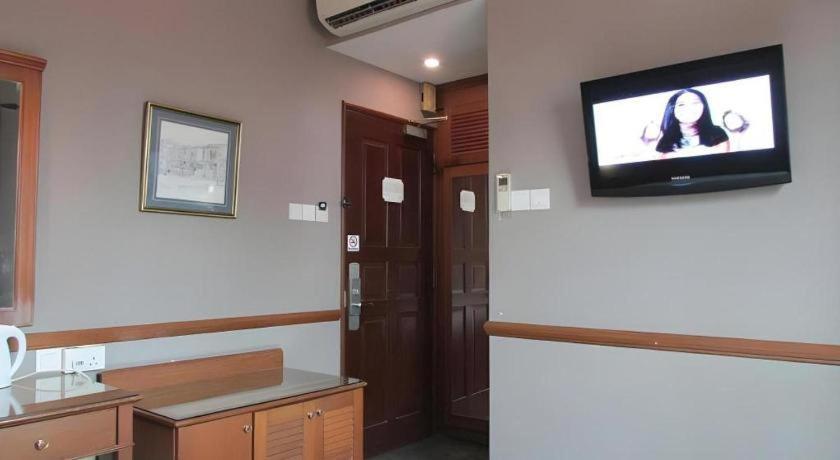 Four Chain View Hotel Singapore Exterior photo